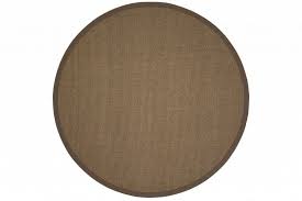 Gefertigt aus hochwertigen sisalfasern, die genau wie etwa hanf, wolle oder holz zur gattung der naturprodukte gehören, Sisal Teppich Lago 19 Braun Rund Mit Hochwertiger Baumwollbordure Floorpassion