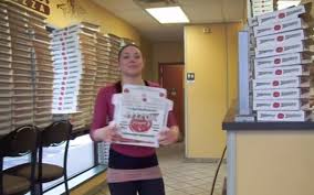 Parasite (2019) eng subkorean (fareastclub.online). Ottawa Woman S Pizza Box Folding Skills Make Cameo In Oscar Winner Parasite Cbc News