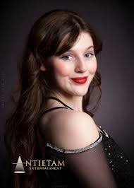 Jillian Dugan's Instagram, Twitter & Facebook