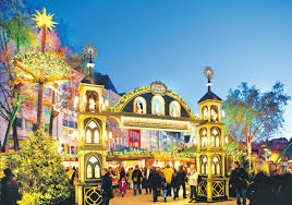 Diese seite bietet eine kleine übersicht über den terminkalender und die termindaten der beliebtesten kölner weihnachtsmärkte, wann erster öffnungstag ist, zu welchen uhrzeiten die weihnachtsmärkte. Kolner Weihnachtsmarkt Zu Besuch Bei Den Heinzelmannchen Reise Rnz