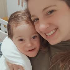 Achei justo esse carrossel ir para o feed. 💚 A frase descrita na terceira  imagem é de Auggie Pullman (do filme Extraordinário).