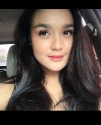 Jun 07, 2021 · tayangan sinetron suara hati istri menjadi viral karena tokoh zahra yang merupakan istri ketiga dan diperankan lea cirachel masih berusia 15 tahun rabu, 2 juni 2021 sosok pemeran istri ketiga di sinetron zahra adalah siswi smp, indosiar dan kpi menuai protes Pemain Zahra Di Sinetron Indosiar Diganti Adegannya Kocak Banget