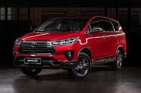 Semakan penggayaan untuk innova termasuklah bampar baharu bersama gril berbentuk trapezoid dengan kemasan hitam dan krom, disesuaikan dengan sepasang lampu hadapan baharu yang lebih tajam. Toyota Innova 2021 Colors Up To 10 Colors Option In Malaysia Wapcar