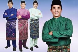 Harga yang ditawarkan untuk koleksi baju melayu moden ni mampu milik dan sangat lah murah dengan harga bermula serendah rm89. Menyingkap Fenomena Baju Melayu Aaron Aziz Dan Sejarah Kejayaan Jakel Syahril A Kadir