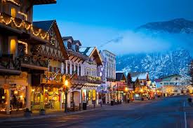 Leavenworth Wa Cute Bavarian Town About 2hrs From Seattle Lots Of Cute Shops Spend An Afternoon Or Stay A W Leavenworth Washington Leavenworth Travel Usa