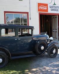 Image result for Algerian Blue 1929 Oldsmobile