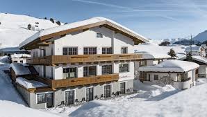 Planen sie jetzt ihren urlaub bei ihrem gastgeber haus winkl. Home Elisabeth Serfaus