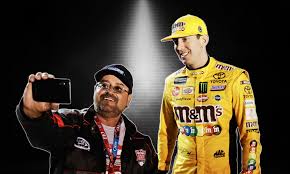 Fight at martinsville watch as nascar's cameras capture joe graf jr. Daytona 500 Drivers Aren T Sure How To Fix Nascar S Popularity Problem