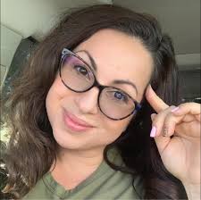 What are the black bottom things in the chicken picture?