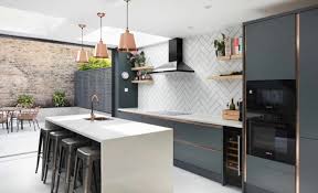 1001 Idees De Cuisine Bleu Nuit Et A Quelle Couleur L Associer En 2020 Armoires De Cuisine Bleues Cuisine Moderne Amenagement Cuisine