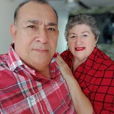 🤍 Con profundo respeto, lamentamos el sensible fallecimiento de Salim  Abraham Barrera, joven empresario yucateco de ascendencia libanesa,  acaecido este día en Miami, Florida, durante un viaje familiar. Hijo del  matrimonio formado