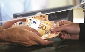 Λόγω της αλλαγής της φορολογικής κλίμακας εντός του 2010, τα μηνιαία ποσά υπολογίζονται. O Xatzhdakhs O Katwtatos Mis8os Peinas Kai Oi Kales Eyrwpaikes Praktikes Workenter Gr