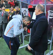 Fatih terim ise bu olayla ilgili şöyle konuştu: Terim Facts On Twitter Arda Turan Fatih Terim Sizin Hayatinizda Ise Zaten Mutlu Olursunuz Hocam Bana Bakmasa Da Beni Gordugunu Bilirim Ifade Etmez Soylemez Ama Anlarsiniz Fatih Hoca Da Oyle Bir Insan