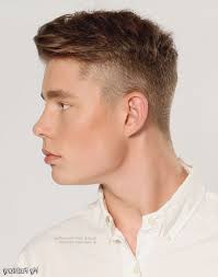 When you need a completely change with your look, you should try something different from your ordinary hair, and you will find shaved sides, long tops, classy and modern hairstyles for men and. Popular Asian Men Hairstyles 2019 Lang Haar Man Mannen Kort Haar Mannenkapsels