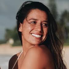 Malia Manuel deslumbra bajo la mirada de Morgan Maassen