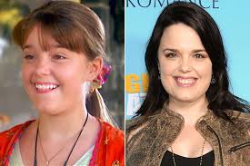 Today is actress Kimberly J. Brown's 40th birthday (born November 16,  1984). She is best known for her leading role as teen witch Marnie Piper in  the Halloweentown film series (1998–2004).