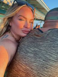 What's Up, Tampa: Sean's Fun Vlog with His Dog!