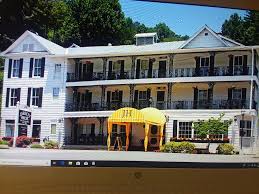 File:Jarrett House Hotel, Dillsboro, Nc (50550887508).Jpg - Wikimedia  Commons