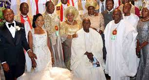 Between pastor adeboye, his wife, obasanjo and osinbajo. Obasanjo Adeboye Honour Jonathan Attend Daughter S Wedding