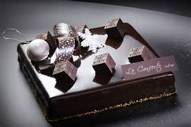 Moist and rich chocolate gateau (chocolate cake), dusted with powdered sugar and garnished with raspberries. Sakizo Chocolate Au Gateau Art Premiere Moisson Regalez Vous Avec Les Delicieux Lapins Search Within Gateau Au Chocolat