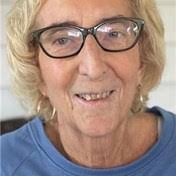 Stephanie Roseman's Instagram, Twitter & Facebook