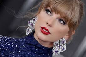 Taylor Swift gumawa ng kasaysayan sa music scene