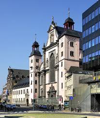 August feiern wir die aufnahme marias in den himmel. Jesuitenkolleg Sankt Maria Himmelfahrt Objektansicht