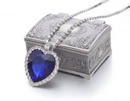 Cal presents rose with the heart of the ocean. Original Heart Of The Ocean Necklace Replicas You Ll Love Lovetoknow