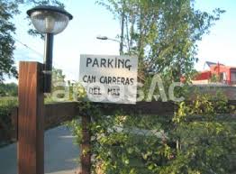 Käytössäsi on kielitaitoinen henkilökunta, matkatavarasäilytys ja kirjasto. Bordils