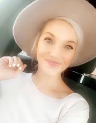 Darla Cheek (@dcheek)