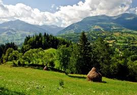 Municipiul bistrita, mai demult bistritiu, bistrita, tg. JudeÈul BistriÈa NÄsÄud Are Lacuri Glaciare Si Parcuri NaÈionale