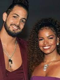 Jennifer Amorim's Instagram, Twitter & Facebook