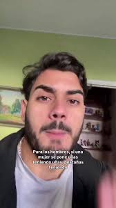 Periodista "Galo" Castillo envía saludos a todas las madres veragüenses en  su día.