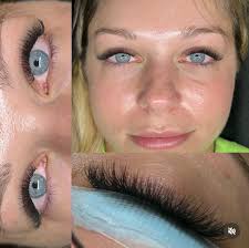 We have one suite and one double suite available for any beauty or self  care professional! Our double suite comes with two windows and two water  hookups, and optional shampoo bowl, station,