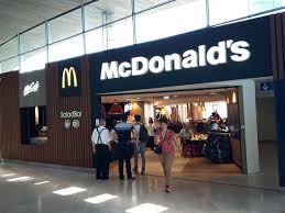 Mcdonald S Roissy En France 2 Aeroport Roissy Charles De Gaulle Terminal A Module K Restaurant Reviews Photos Phone Number Tripadvisor