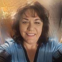 Renee Rees's Instagram, Twitter & Facebook