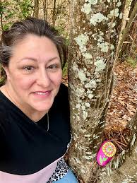 It's been a very long time since I've found a rock and I found one of Denise  rocks ❤️ will be rehiring soon 🙂 I need to start painting again I do