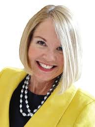 Mary Eblen's Instagram, Twitter & Facebook