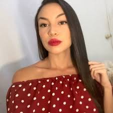 Sharon Fuentes (@shafuents)