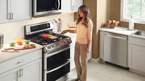 The chinese maker haier has a 24 inch. The Best Double Oven Ranges Of 2021 Reviewed