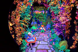 Then once you get there you go through rock gardens to a gnome city with a look and find activity to keep children busy. Why See Rock City