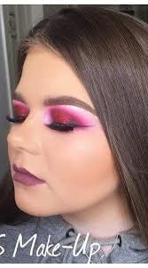 Awesome Christmas Makeup Tips For New Year Eye Makeup And More For 2019 Page 32 Of 43 Ladiesways Com Women Hairstyles Blog Makeup Tips Natural Look Makeup Artist Tips Christmas Makeup