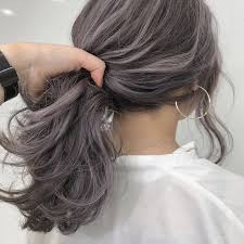 髪色 髪型 トレンド ヘアスタイル ヘアカラー ラベンダー パープル 紫 アッシュ ハイライトカラー 外国人風 透明感 グラデーションカラー インナーカラー ラベンダー ヘアカラー ヘアカラー 髪 色