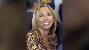 Hasta el momento se desconoce el paradero de. Diputada Mexicana Pide Acabar Programa De Tv De Laura Bozzo Y Que La Expulsen De Mexico Cnn