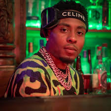 Kobe really wasn't fazed by double-teams 😤 (via Knuckleheads Podcast)