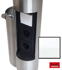 Elektrogrills in jeder größe oder eine beeindruckende beleuchtung sorgen für gute laune und mehr genuss im garten. Kull Design