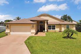 215 PALMWOOD CT, KISSIMMEE, FL 34743 Single Family Residence For Sale |  MLS# O6138312 | RE/MAX