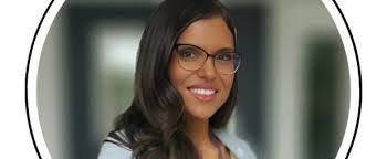 Natalia Benoit's Instagram, Twitter & Facebook