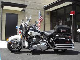 Harley Davidson Road King Police Mit Bildern Harley Davidson Schilder Harley Davidson
