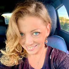 Sleeping Alone (Official Lyric Video) · Mitchell Tenpenny